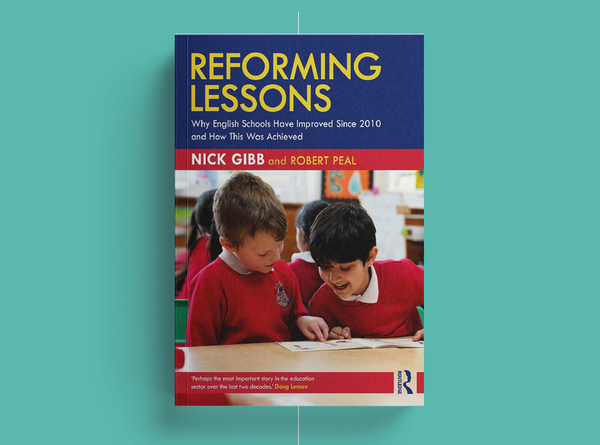 Van ideologie naar een zelfverbeterend onderwijssysteem